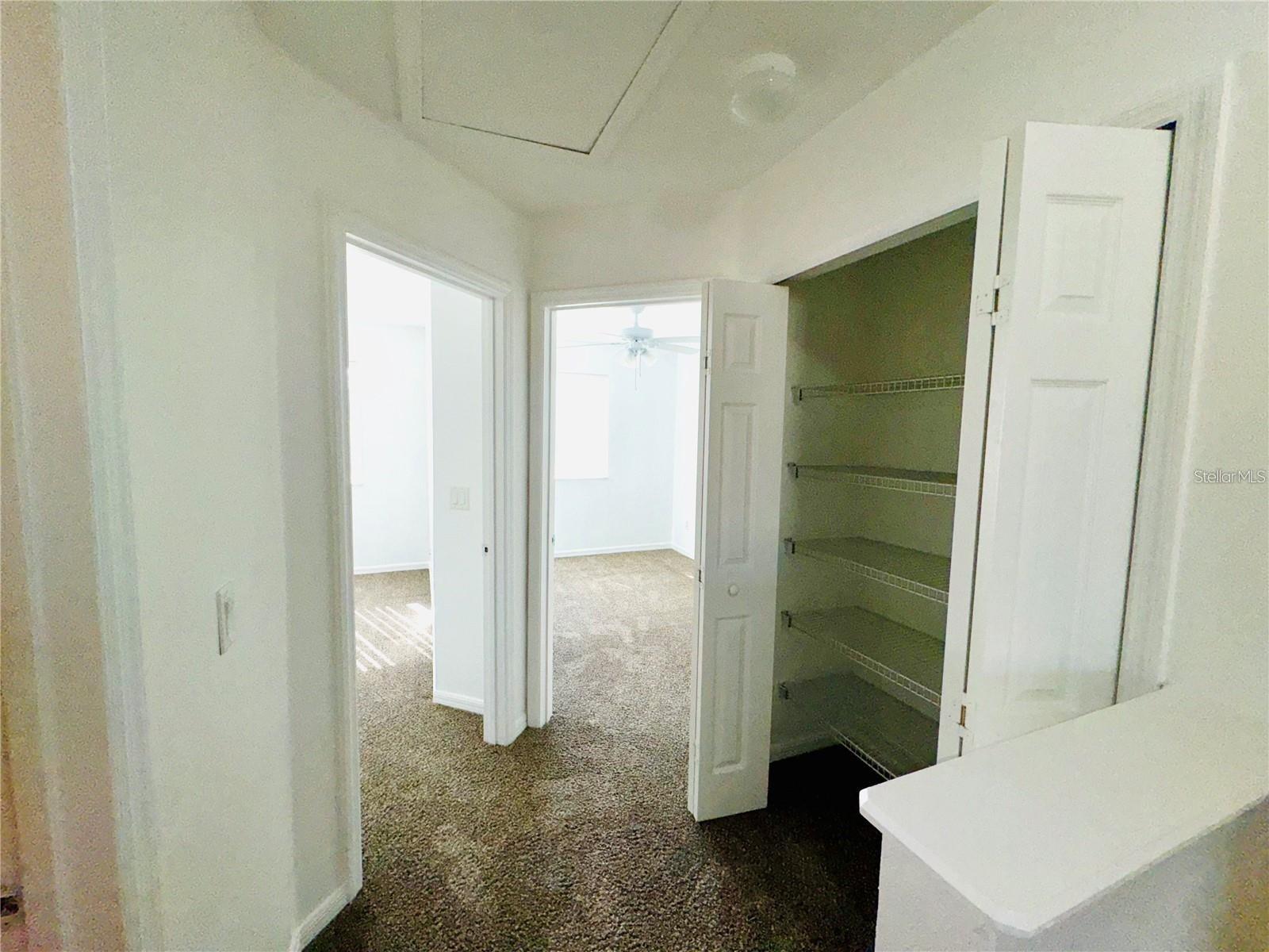 1106 S Beach Cir Property Photo 13