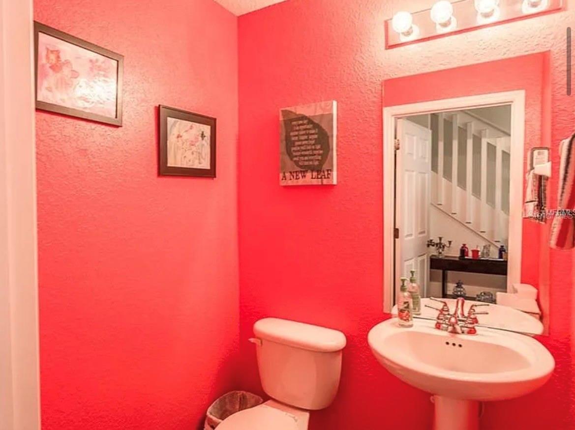 12316 Ne 48th Loop Property Photo 5