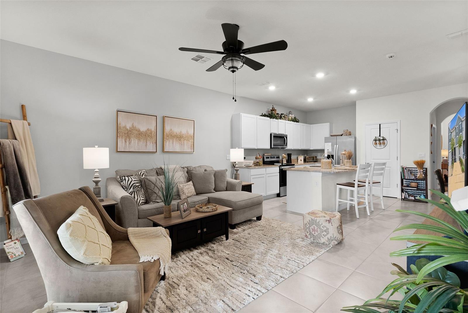5365 Pinecone Ct Property Photo 8