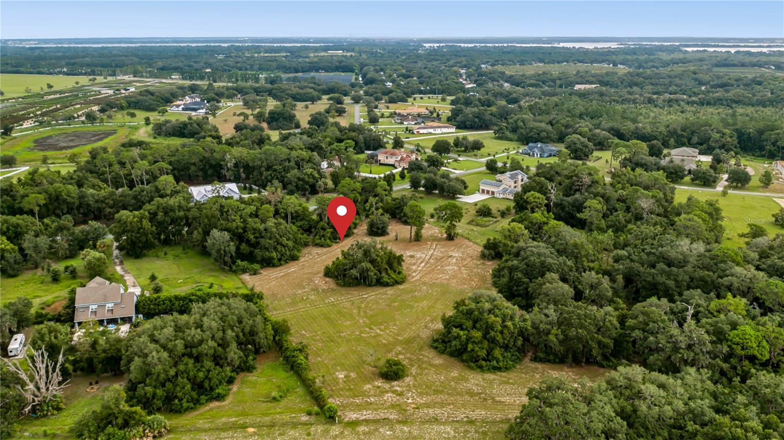 Trotting Horse Ln Property Photo 32