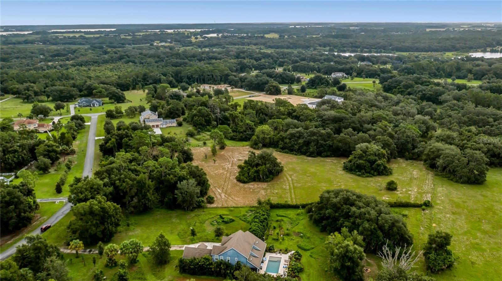 Trotting Horse Ln Property Photo 37