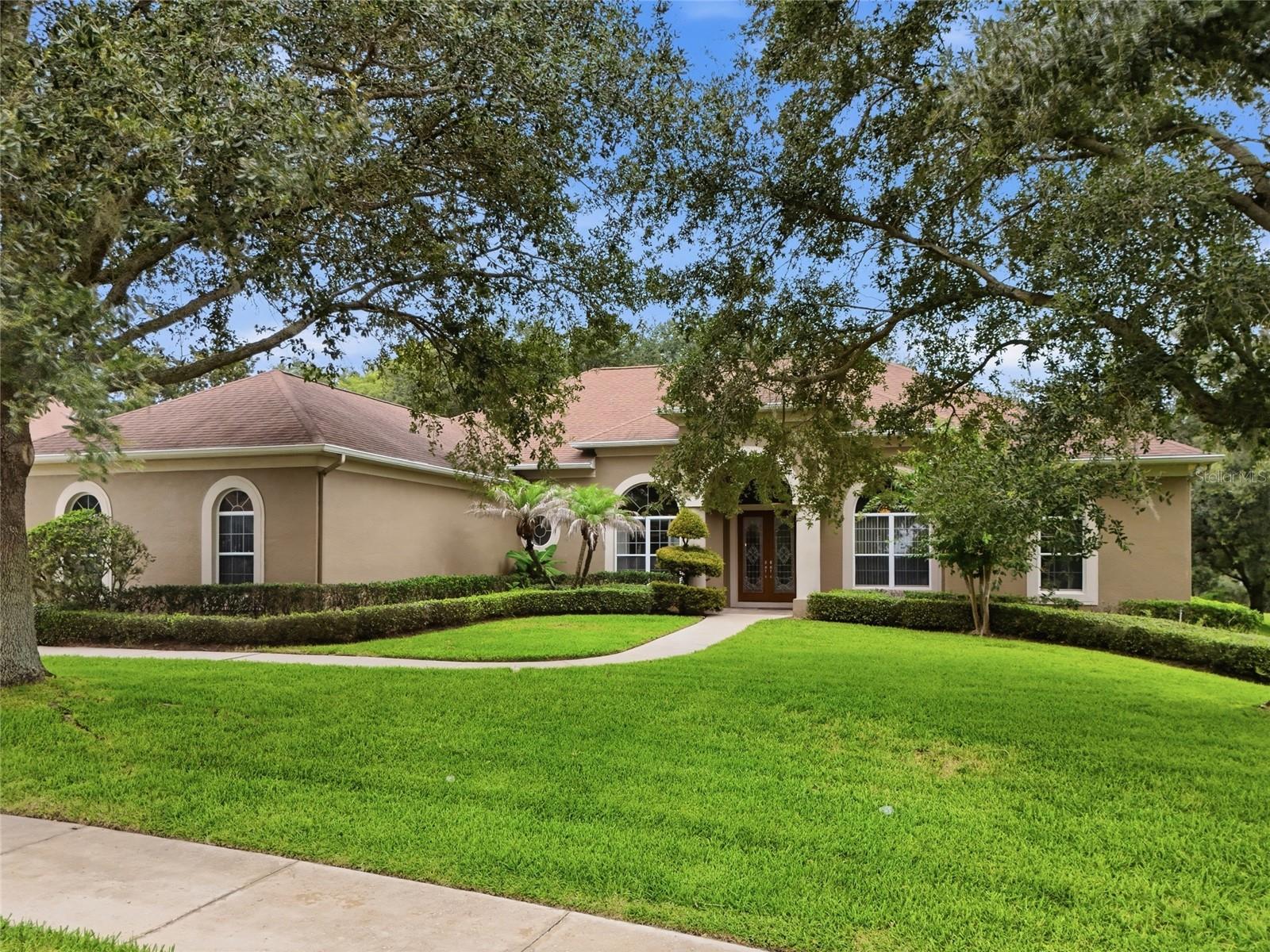 17535 Cobblestone Ln Property Photo 1
