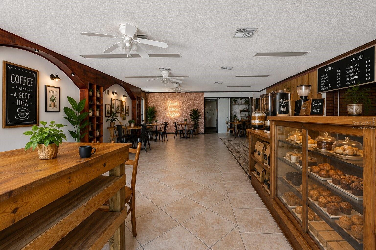 124 N Apopka Ave Property Photo 18