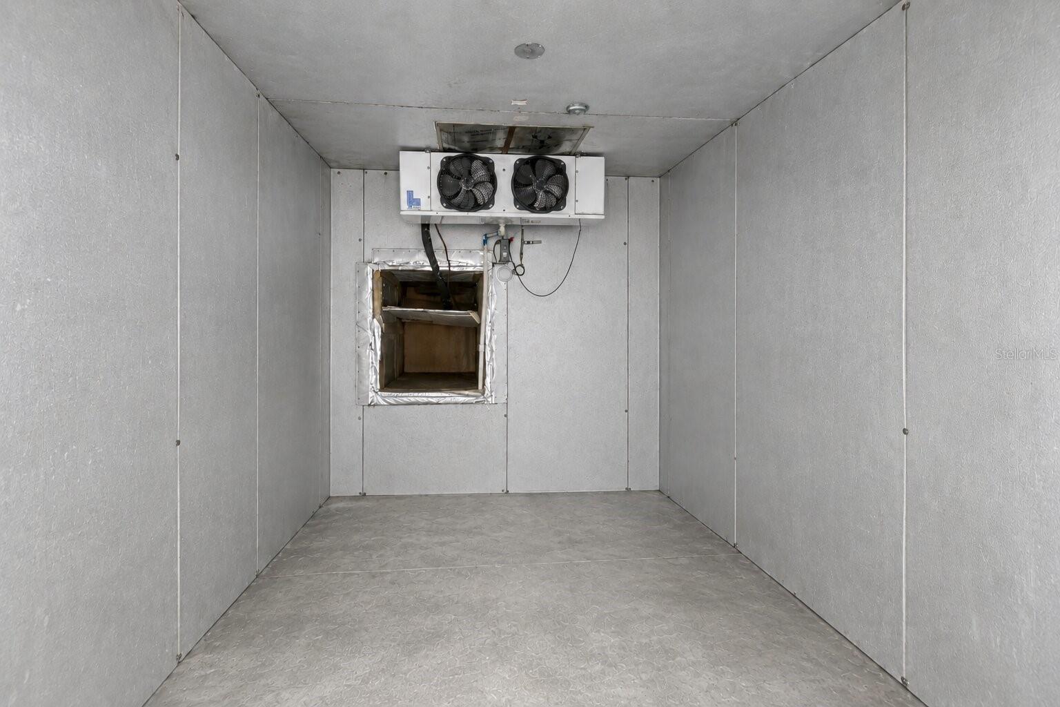 124 N Apopka Ave Property Photo 34