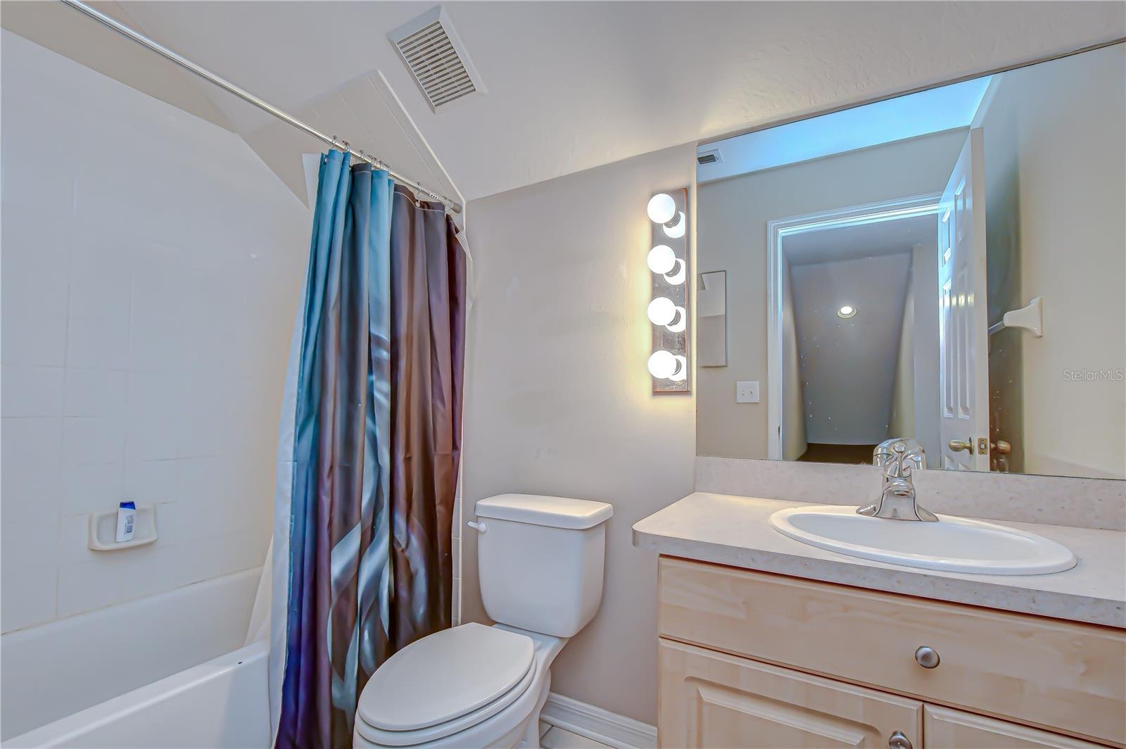 24640 Siena Dr Property Photo 35