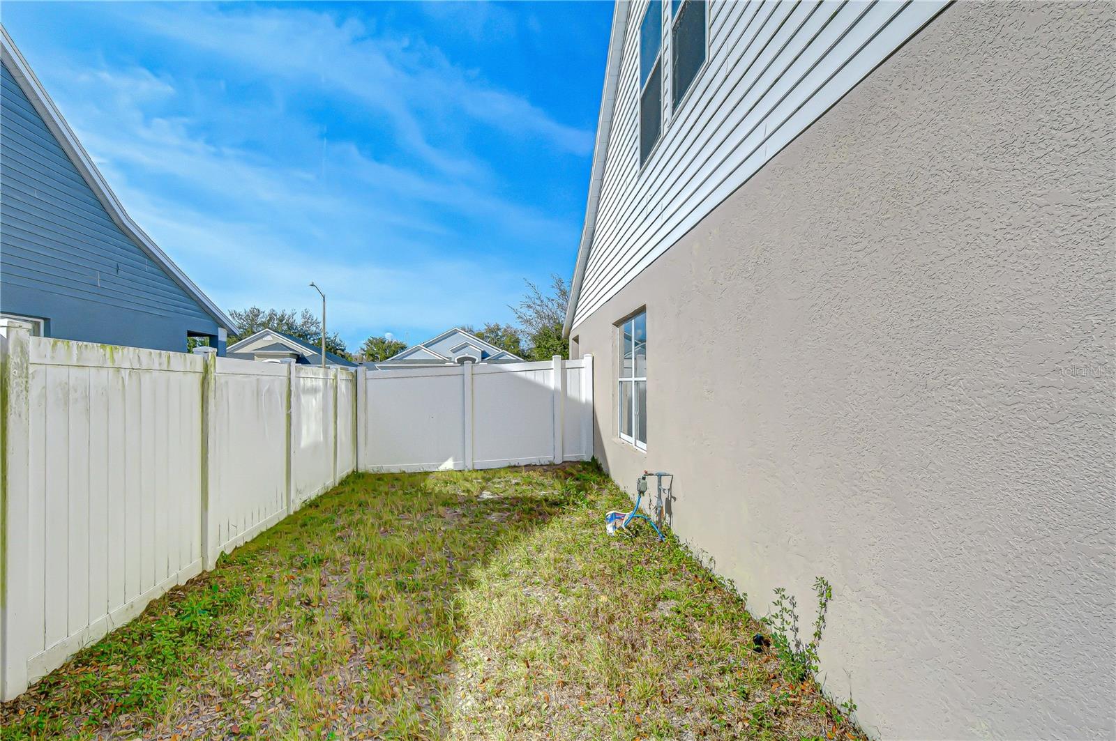 24640 Siena Dr Property Photo 38
