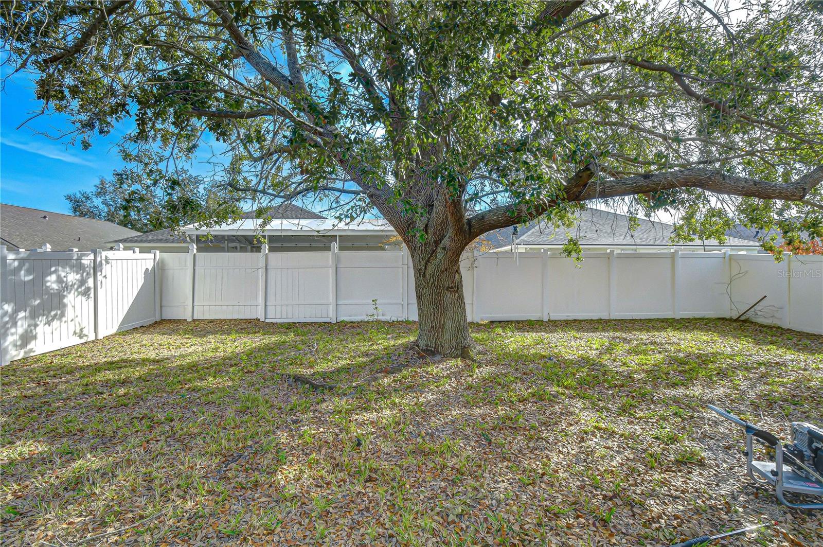 24640 Siena Dr Property Photo 42