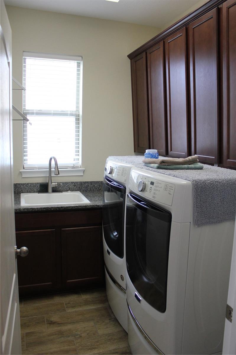 4203 Caplock St Property Photo 26