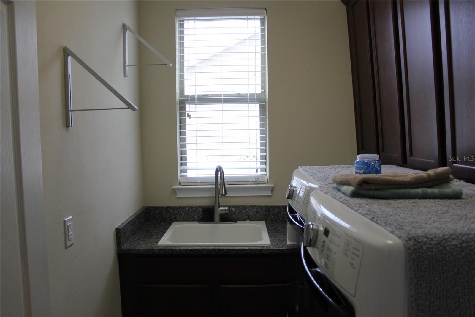 4203 Caplock St Property Photo 28