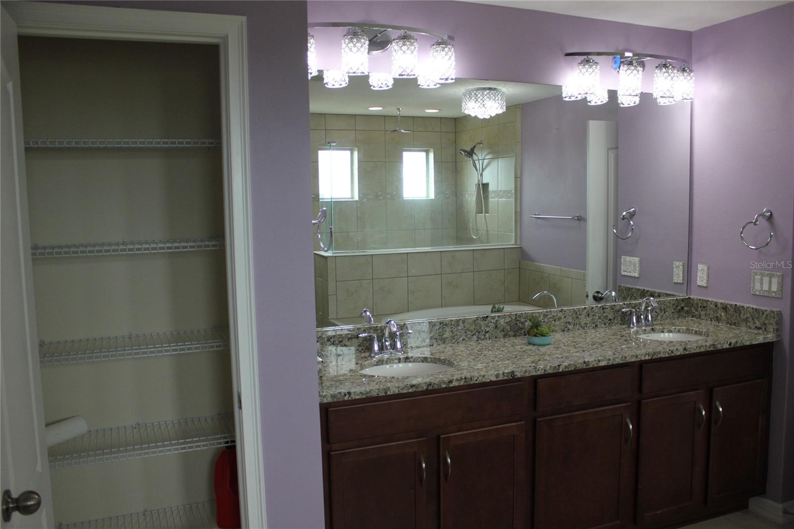 4203 Caplock St Property Photo 55