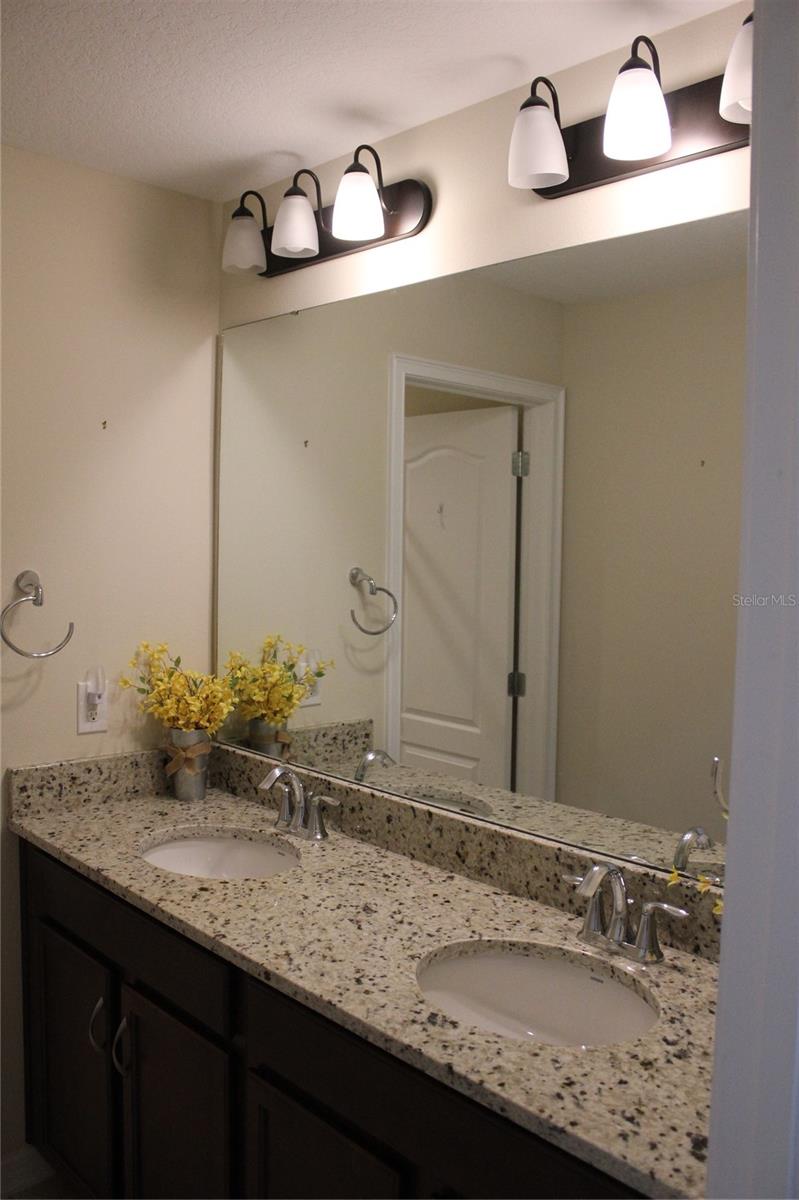 4203 Caplock St Property Photo 60