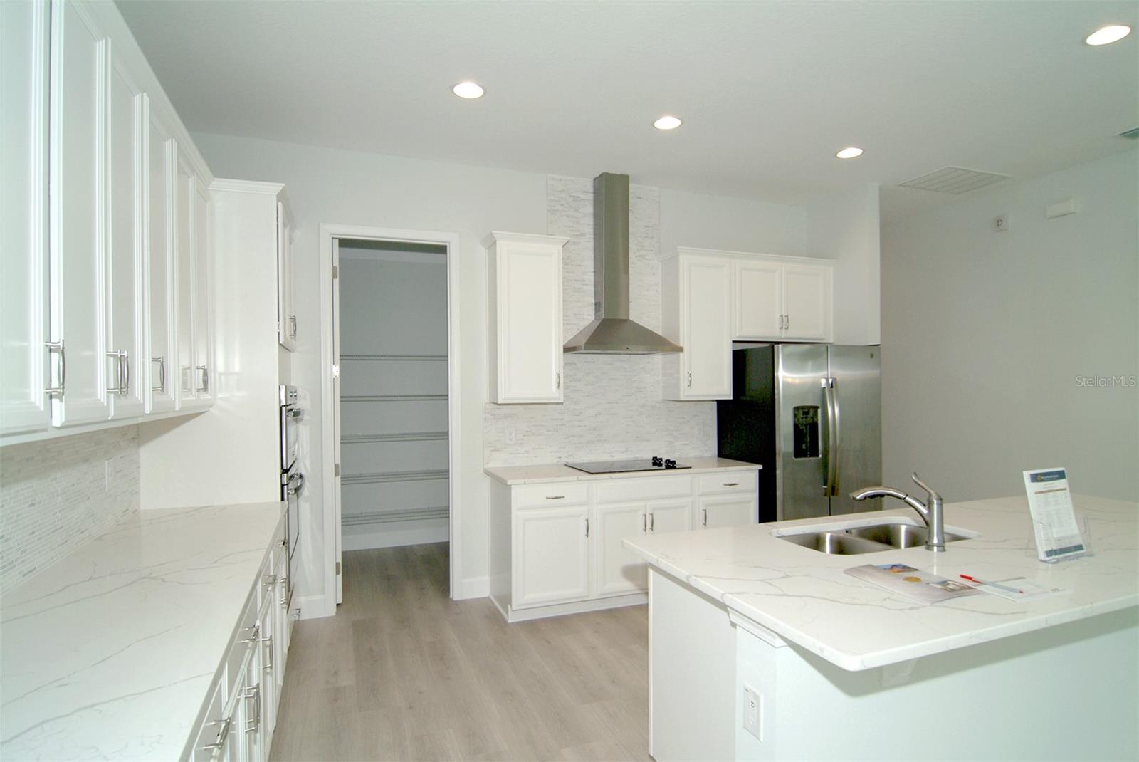 9582 Rodbell St Property Photo 2