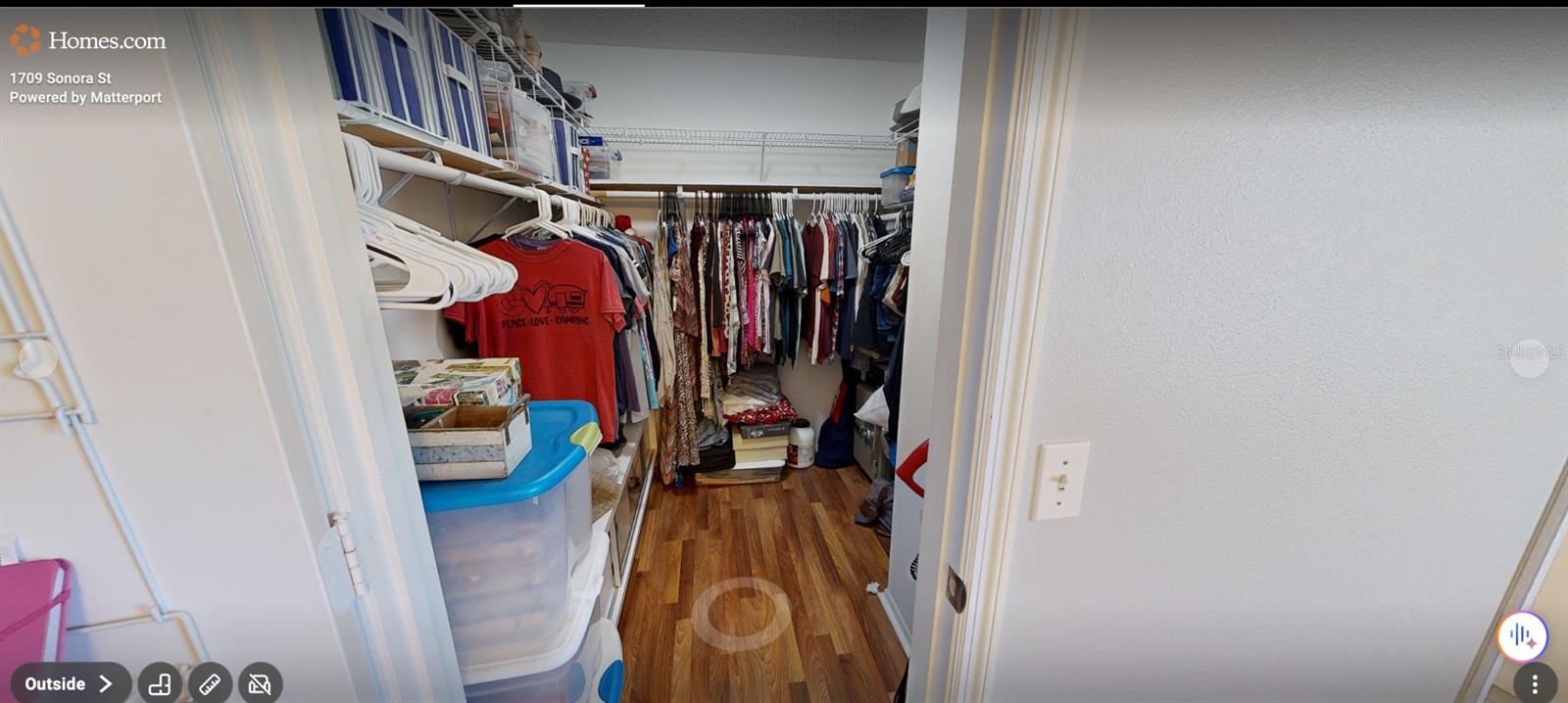 1709 Sonora St Property Photo 8