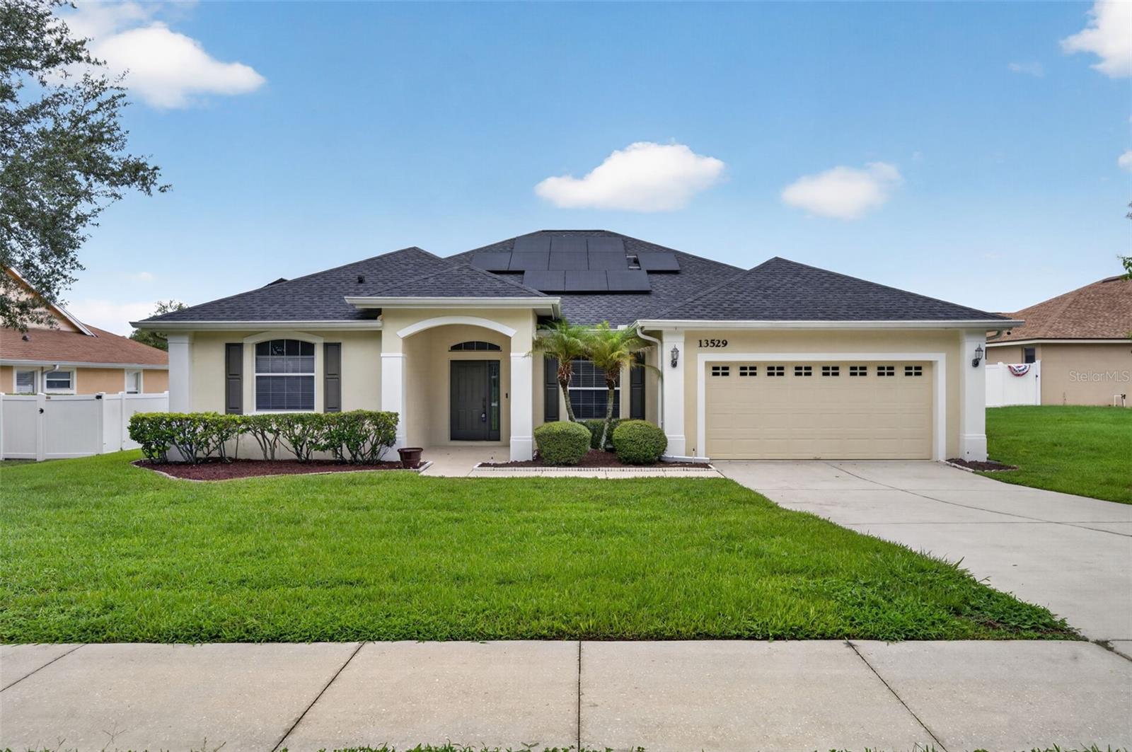 13529 Via Roma Cir Property Photo 1