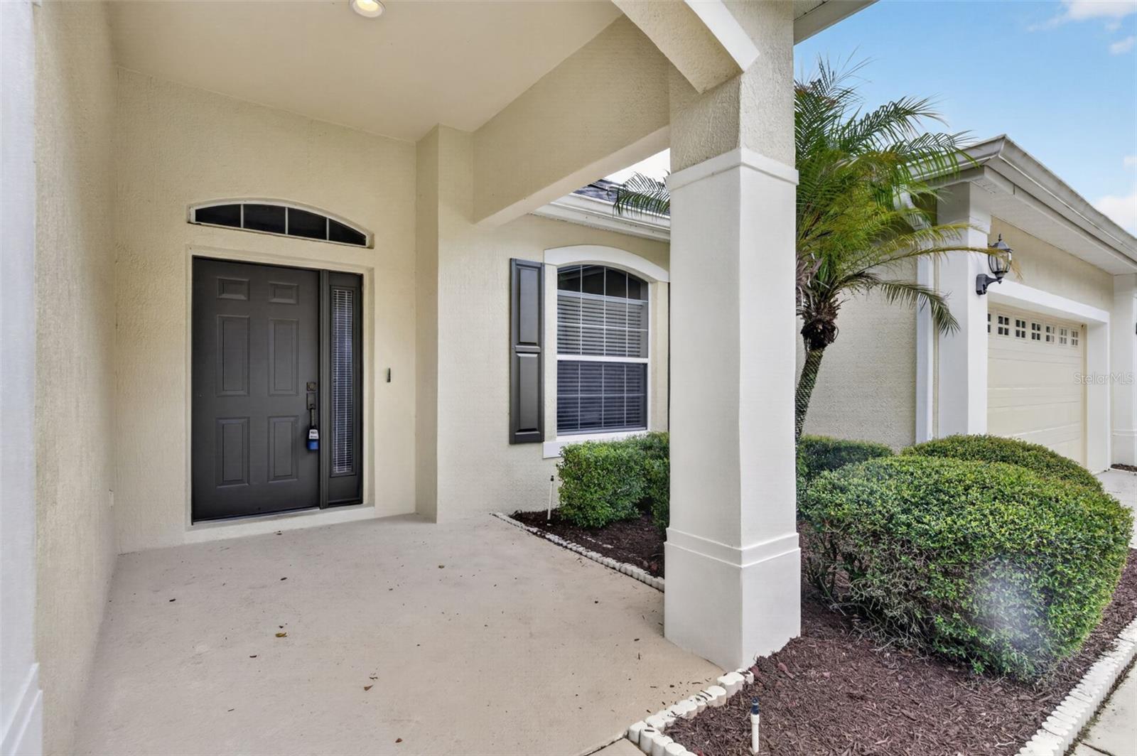 13529 Via Roma Cir Property Photo 6