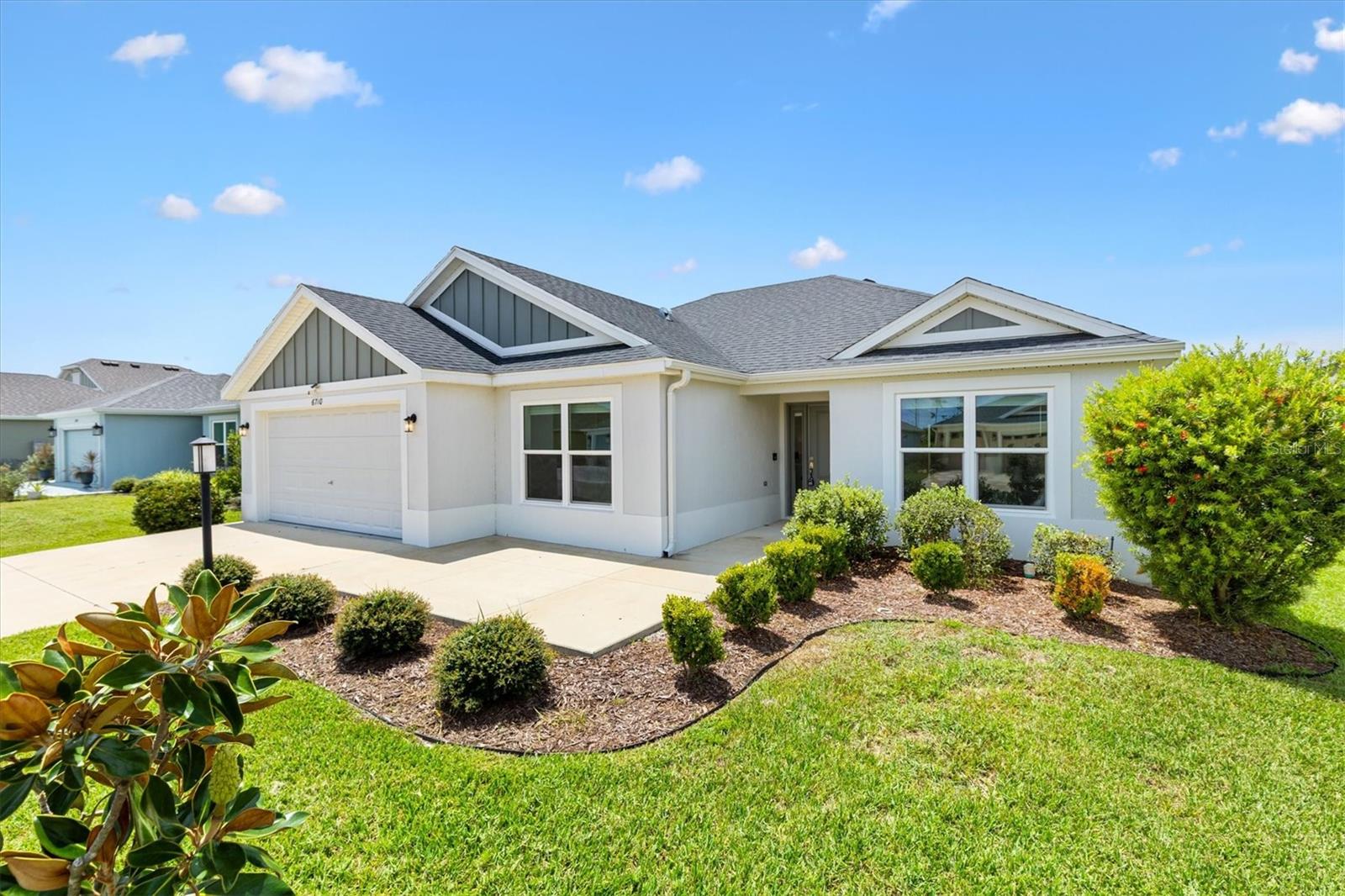 6710 Newell Loop Property Photo 4