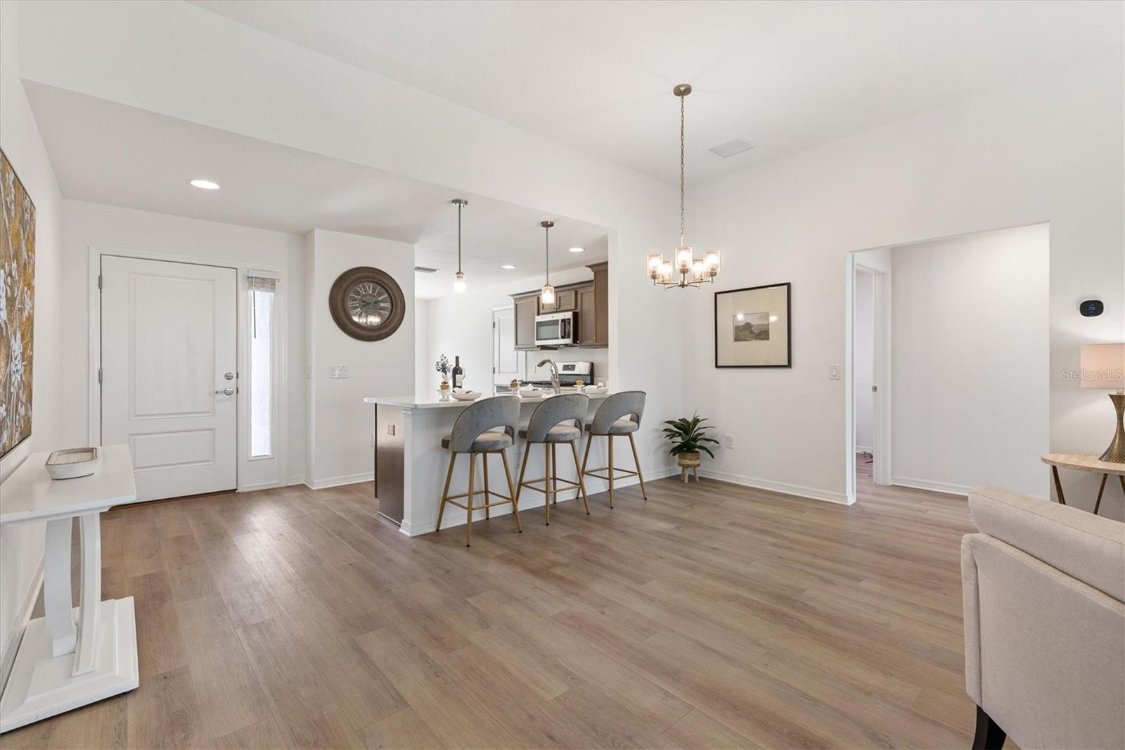 6710 Newell Loop Property Photo 12