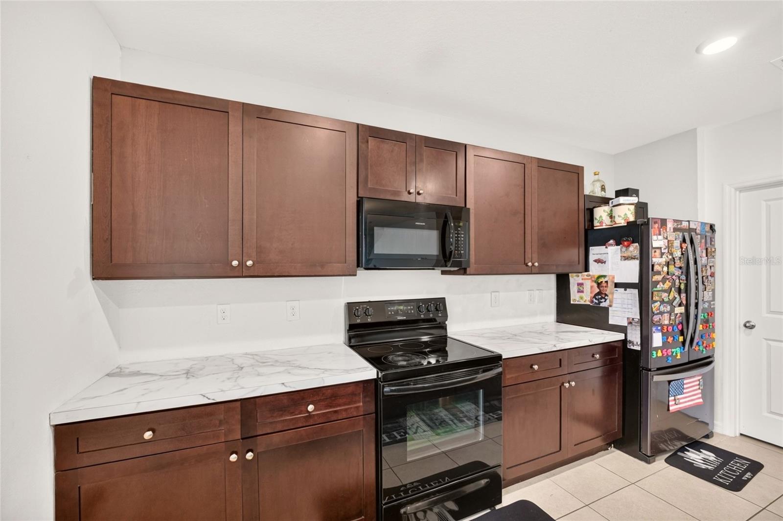 483 W Runyon Loop Property Photo 9