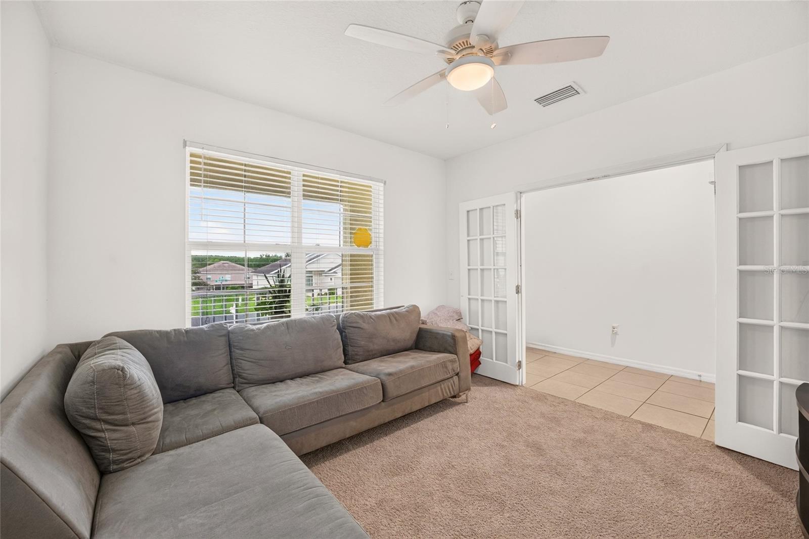 483 W Runyon Loop Property Photo 21