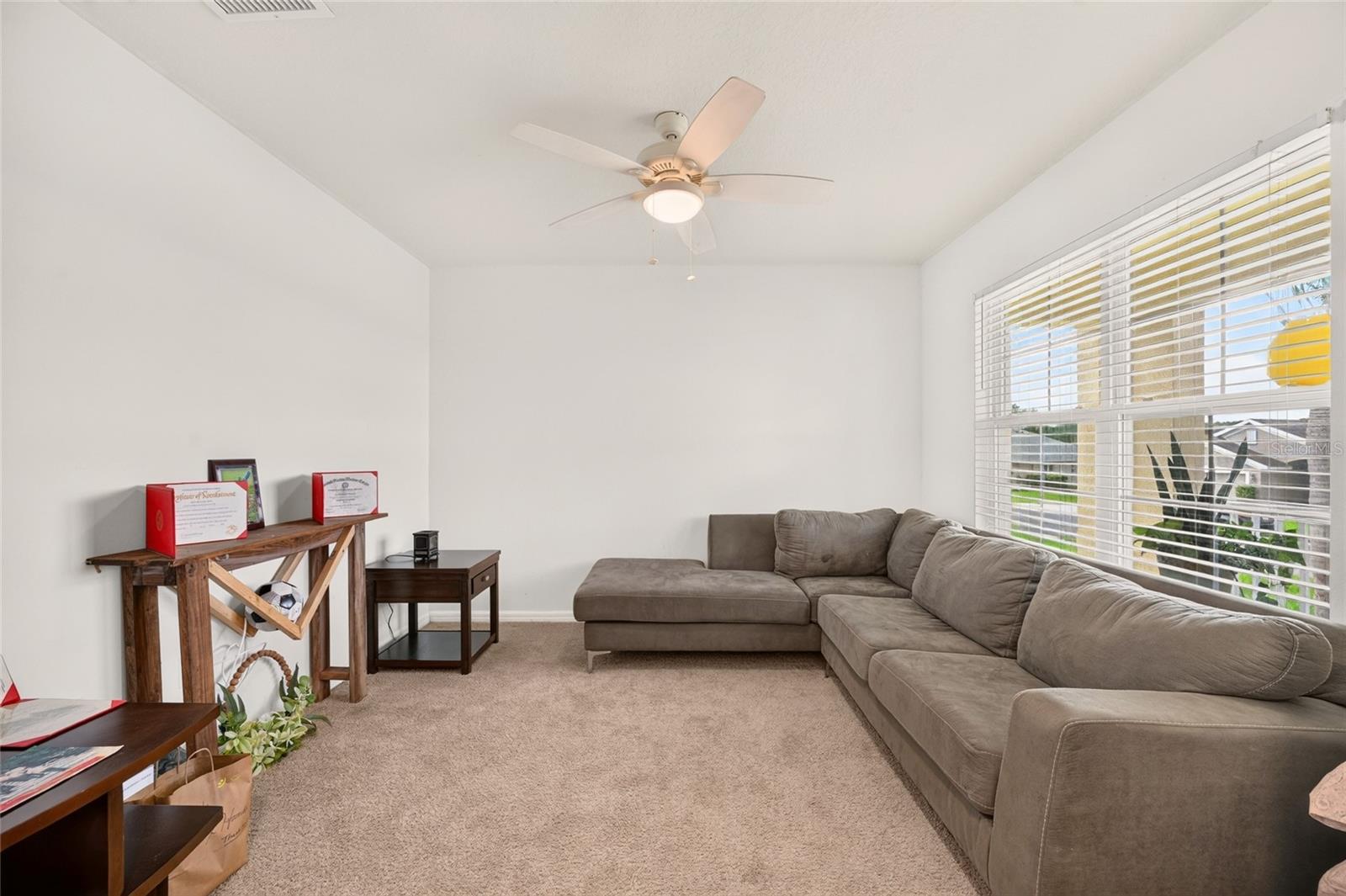 483 W Runyon Loop Property Photo 22
