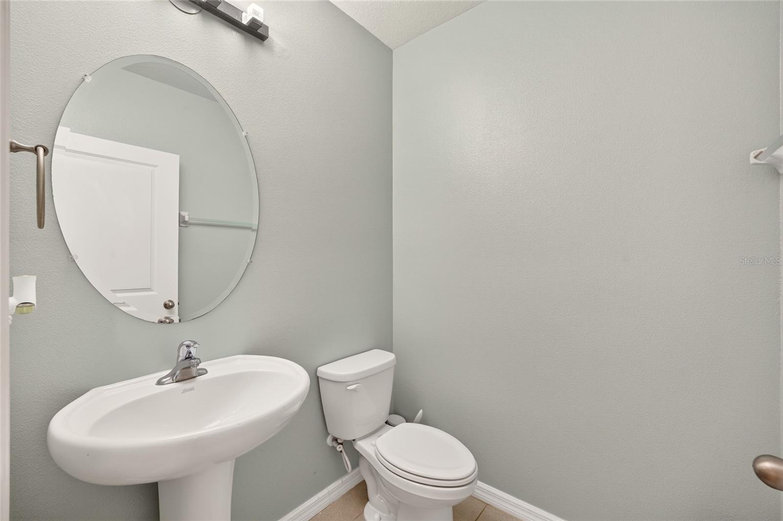 483 W Runyon Loop Property Photo 28