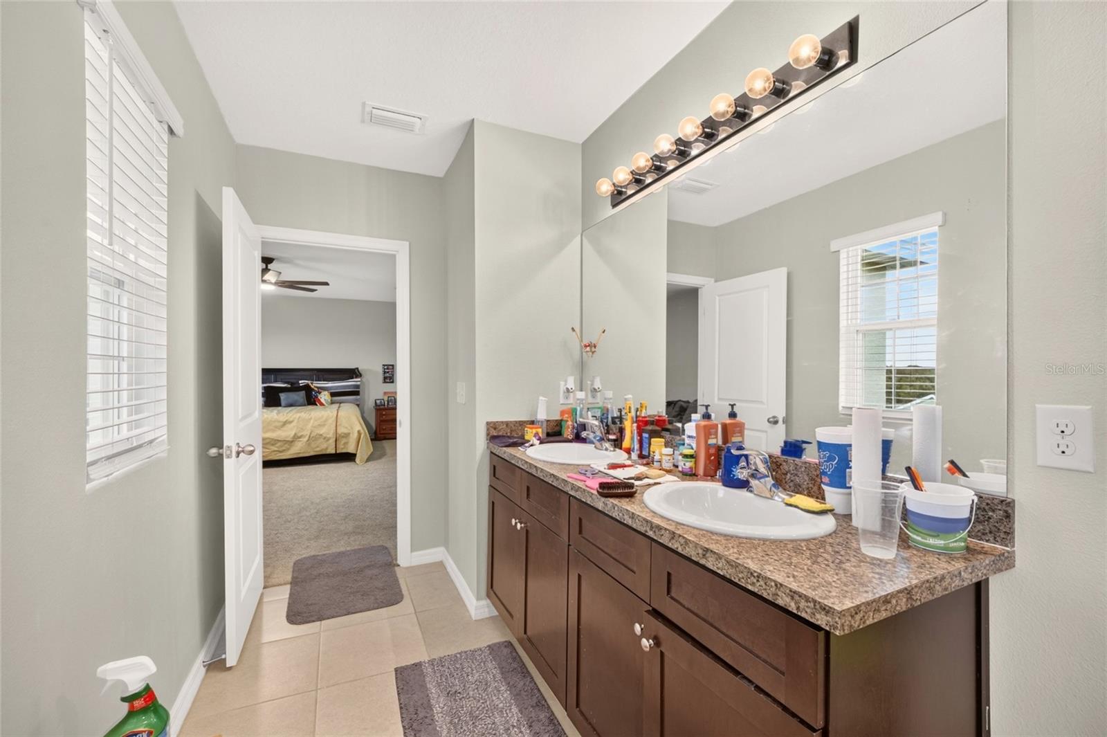 483 W Runyon Loop Property Photo 37