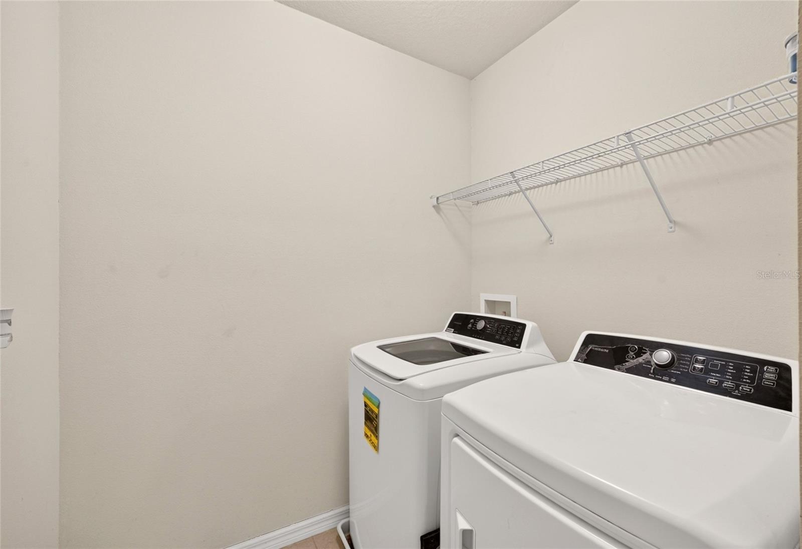 483 W Runyon Loop Property Photo 46