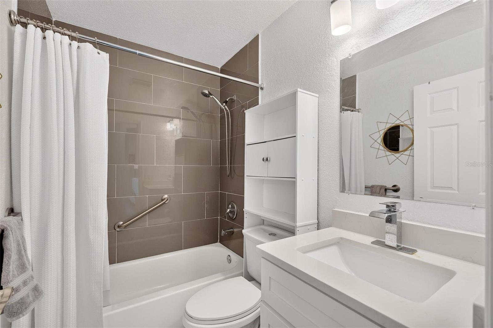 1511 Lavaca Ln Property Photo 49