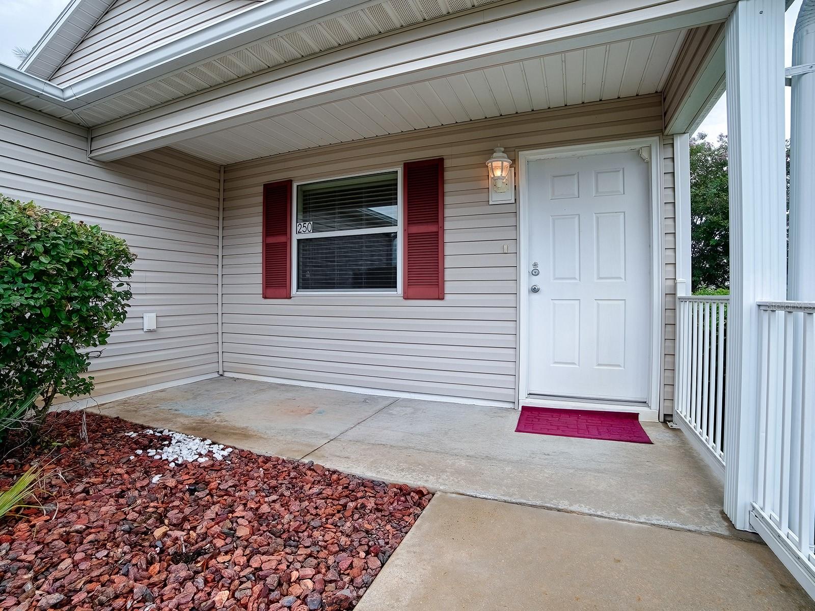 250 Arbella Loop Property Photo 4