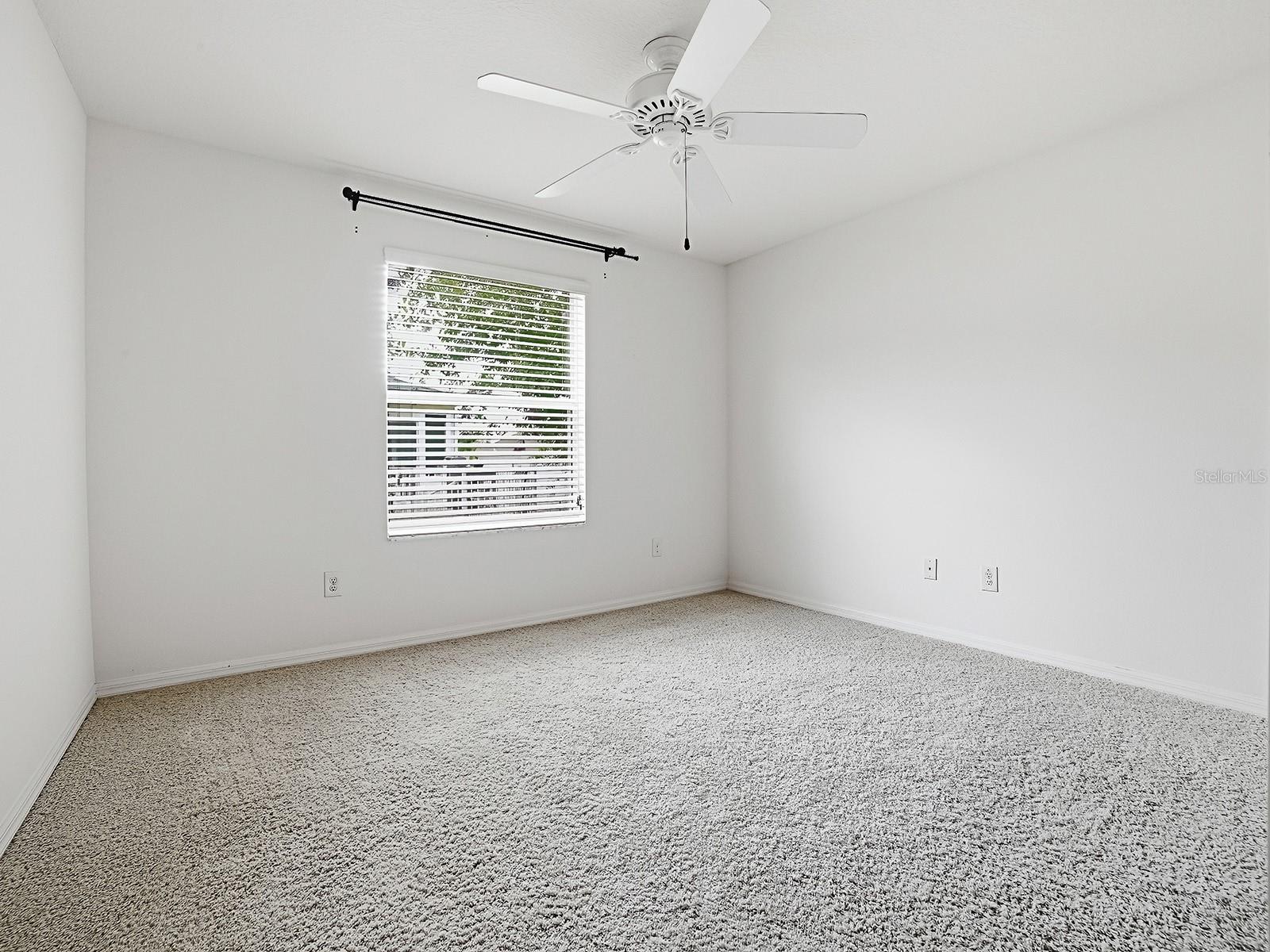 250 Arbella Loop Property Photo 23
