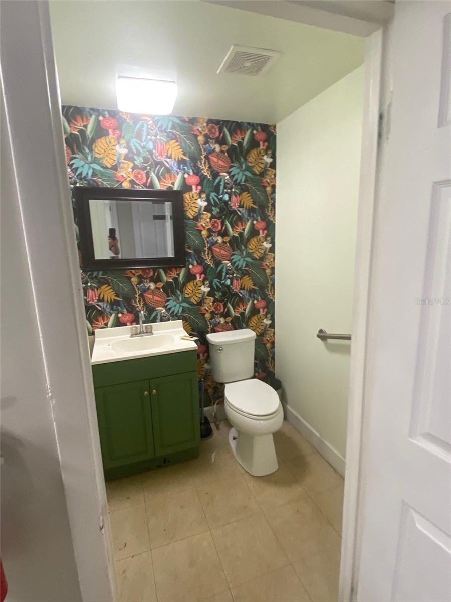 3105 Kurt St Property Photo 7