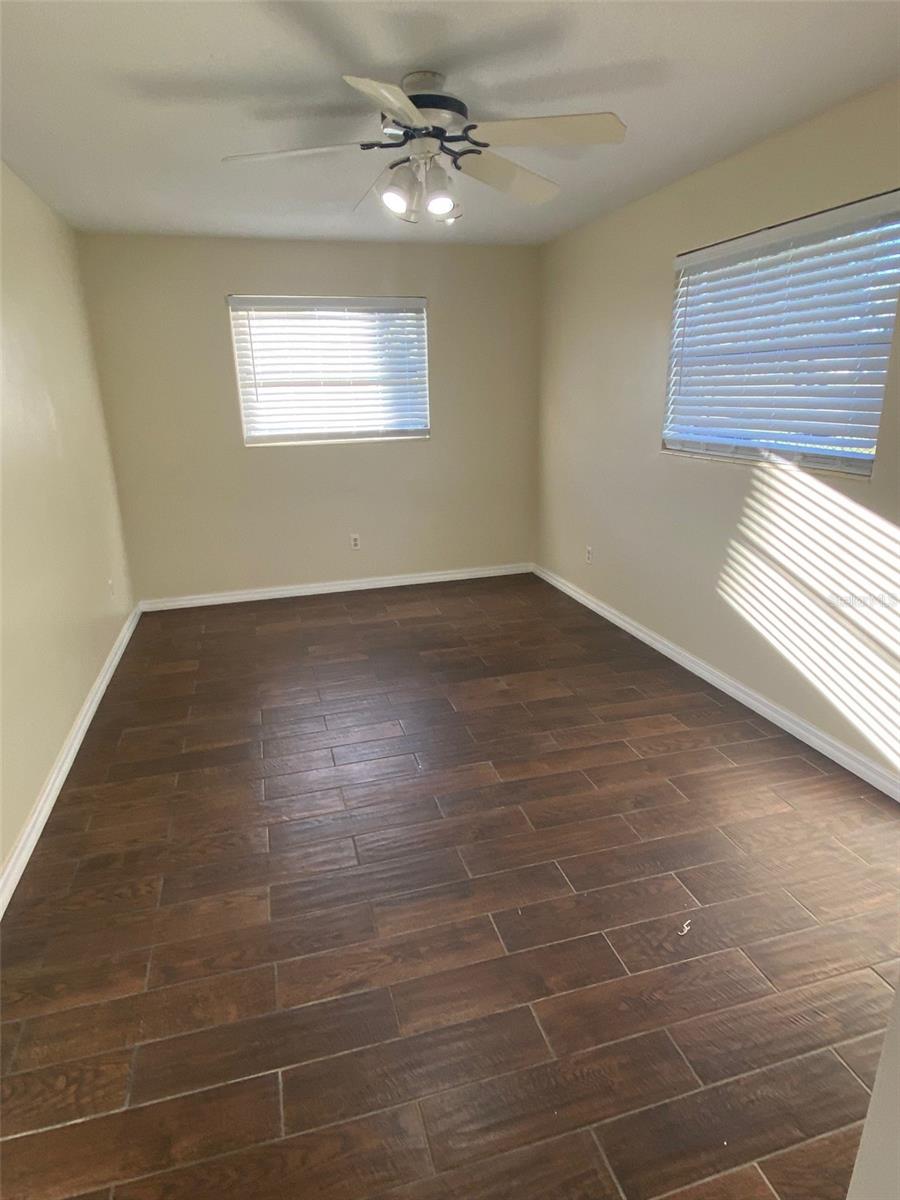 803 Haselton St Property Photo 11