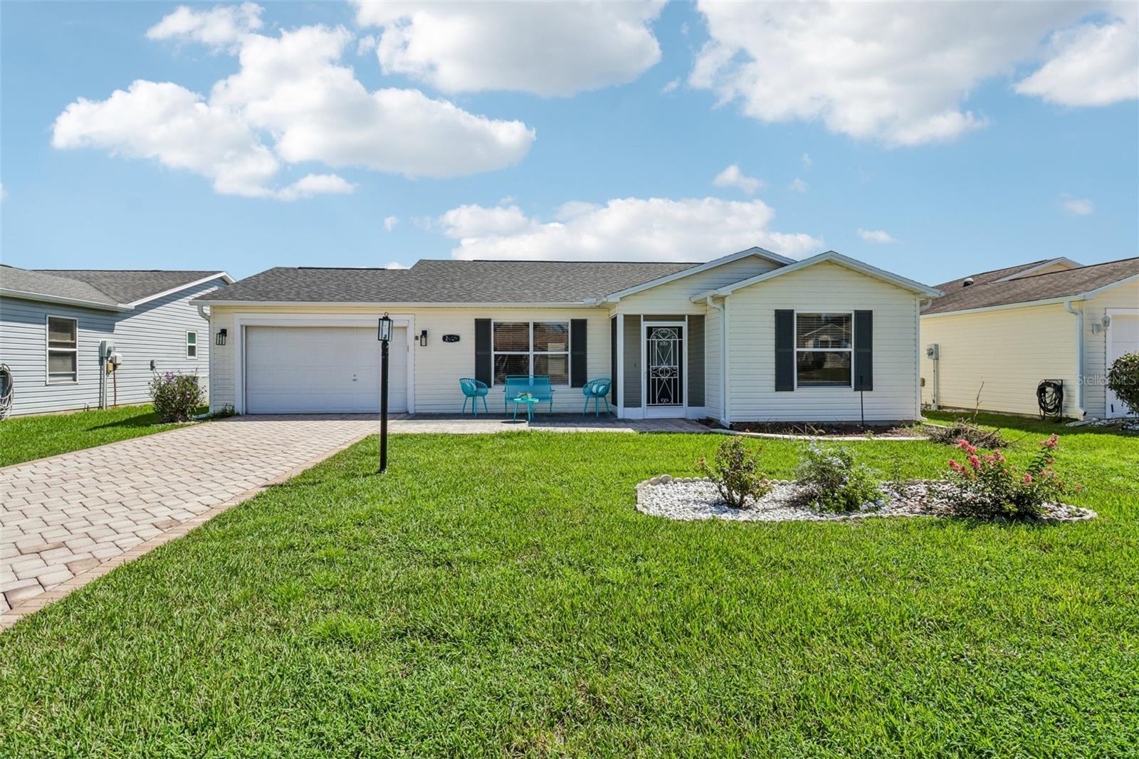 2609 Privada Dr Property Photo 1