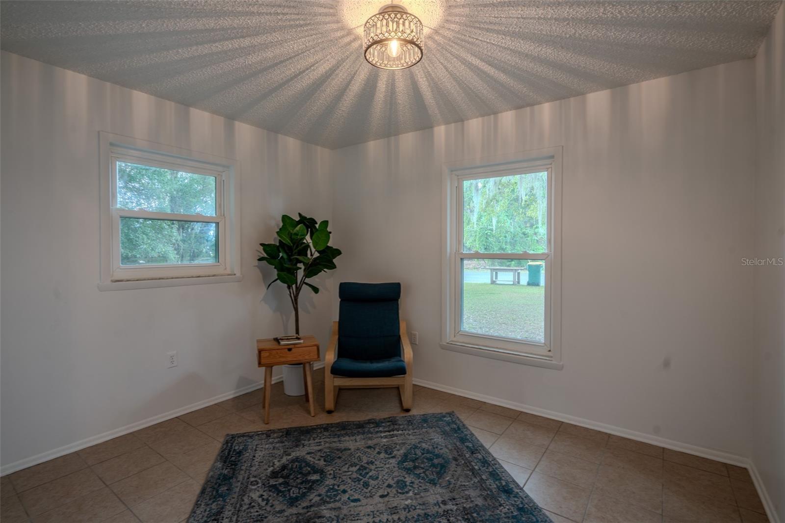 1049 Birch Blvd Property Photo 22