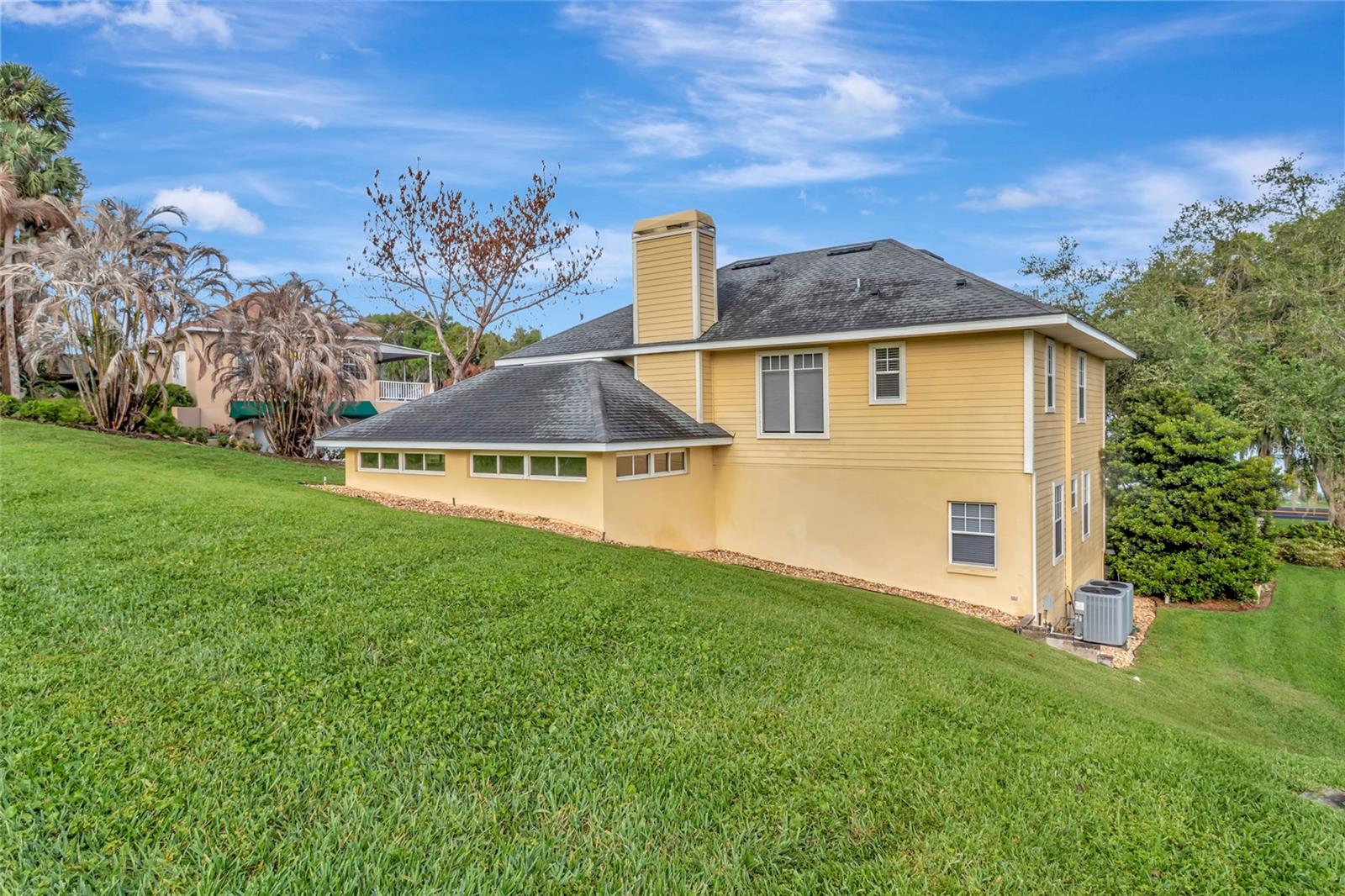 1215 Lakeshore Dr Property Photo 48