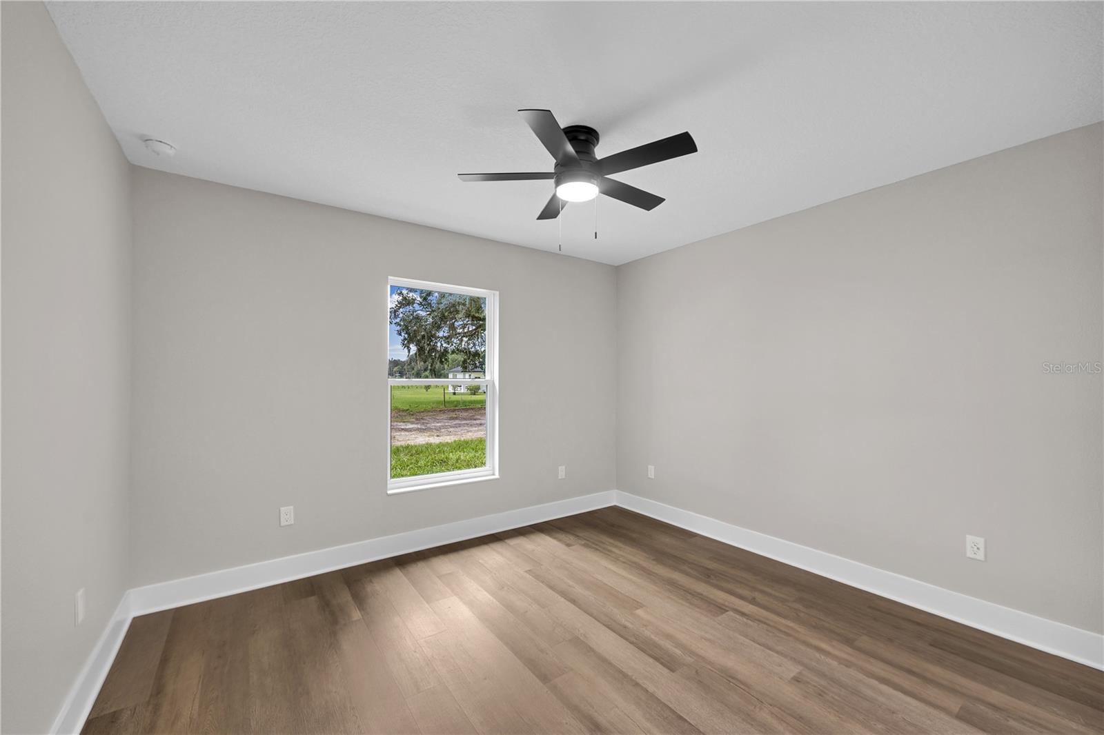 1173 W C 476 Property Photo 22