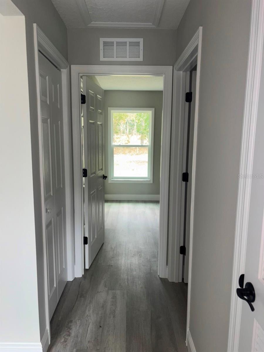 651 W Bancroft Dr Property Photo 24
