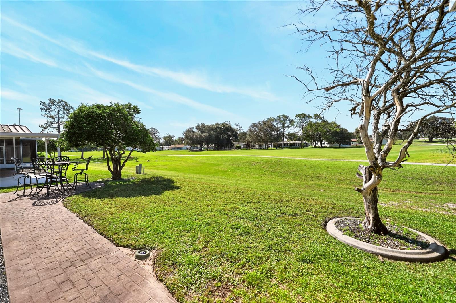 1712 W Schwartz Blvd Property Photo 4