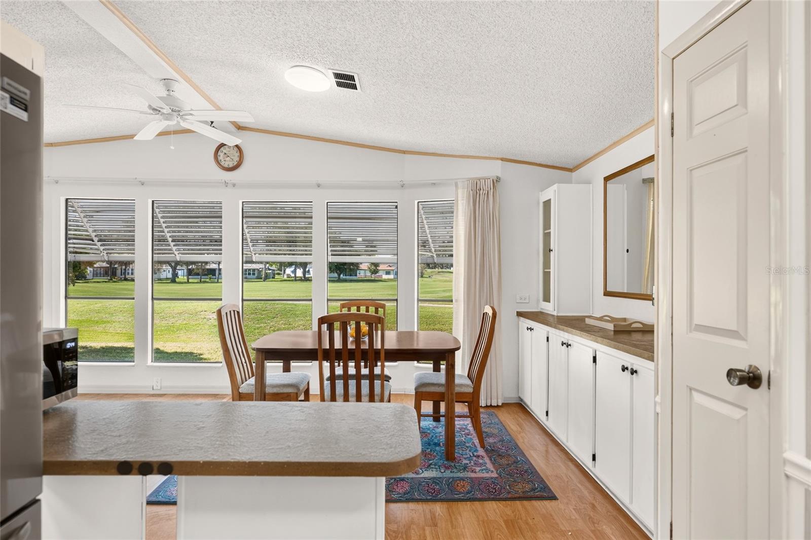 1712 W Schwartz Blvd Property Photo 31
