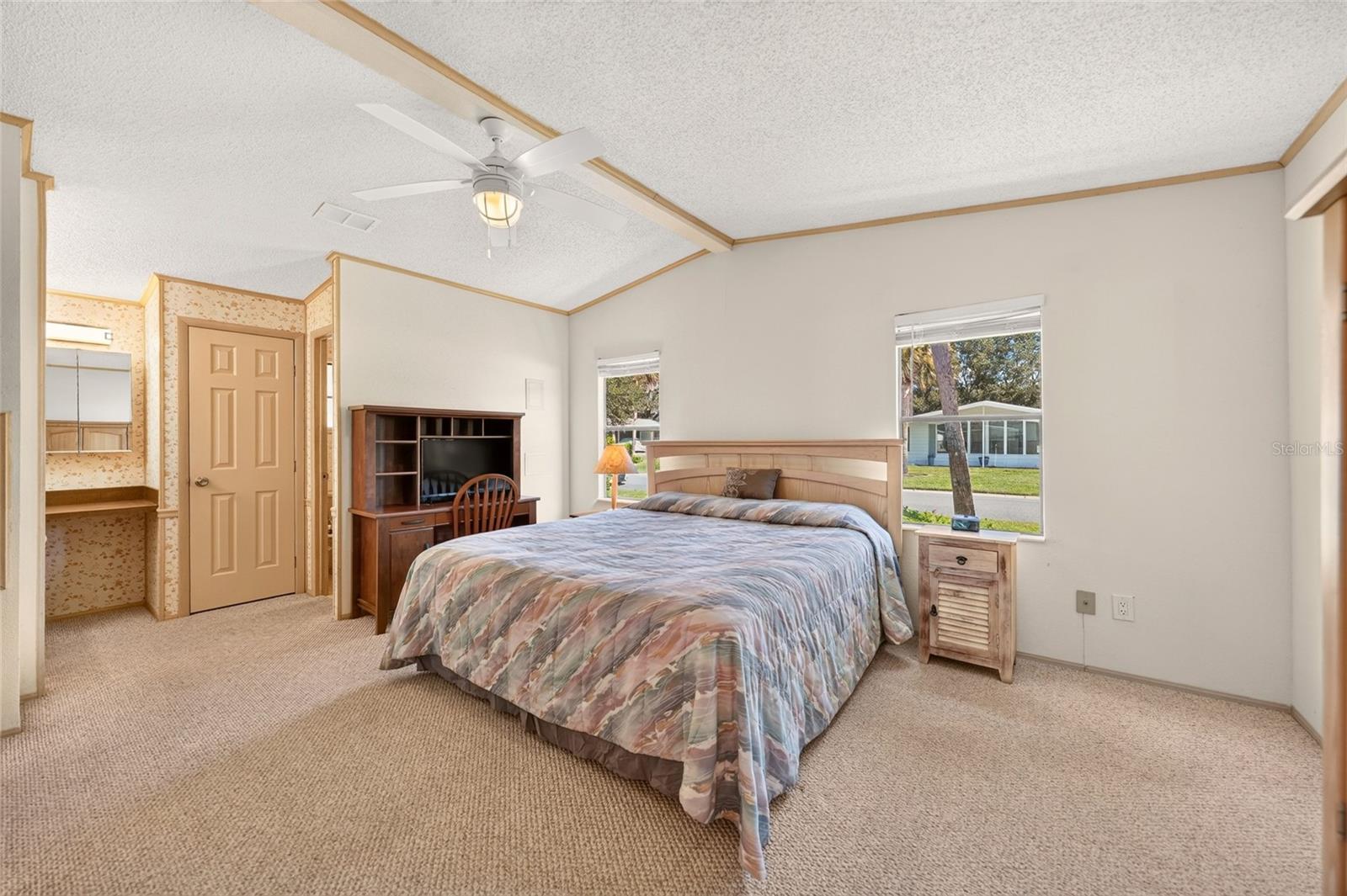 1712 W Schwartz Blvd Property Photo 35