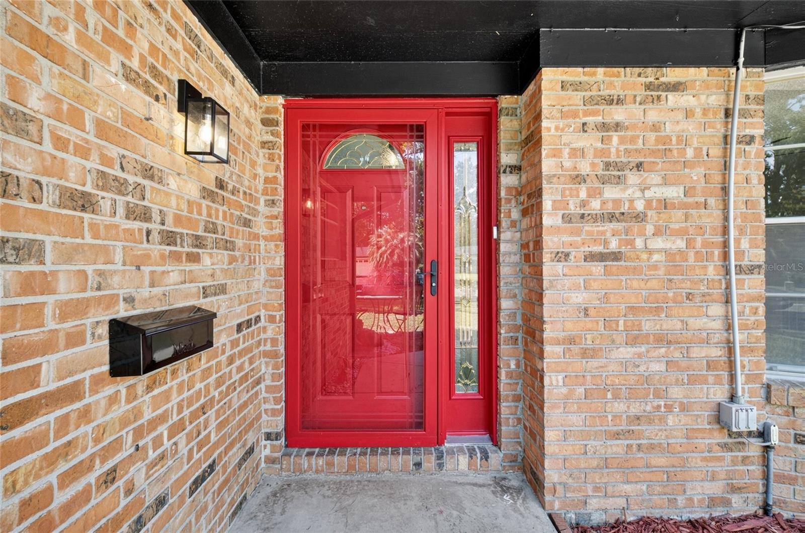 5212 Clarendon Rd Property Photo 4