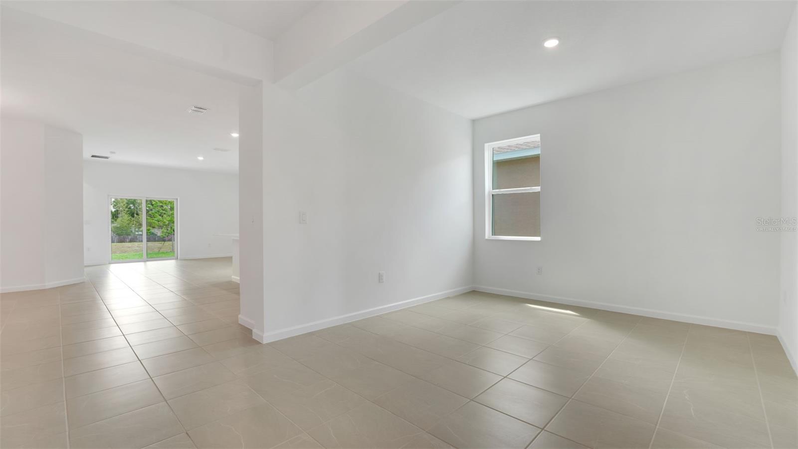 4094 Penelope Ave Property Photo 6