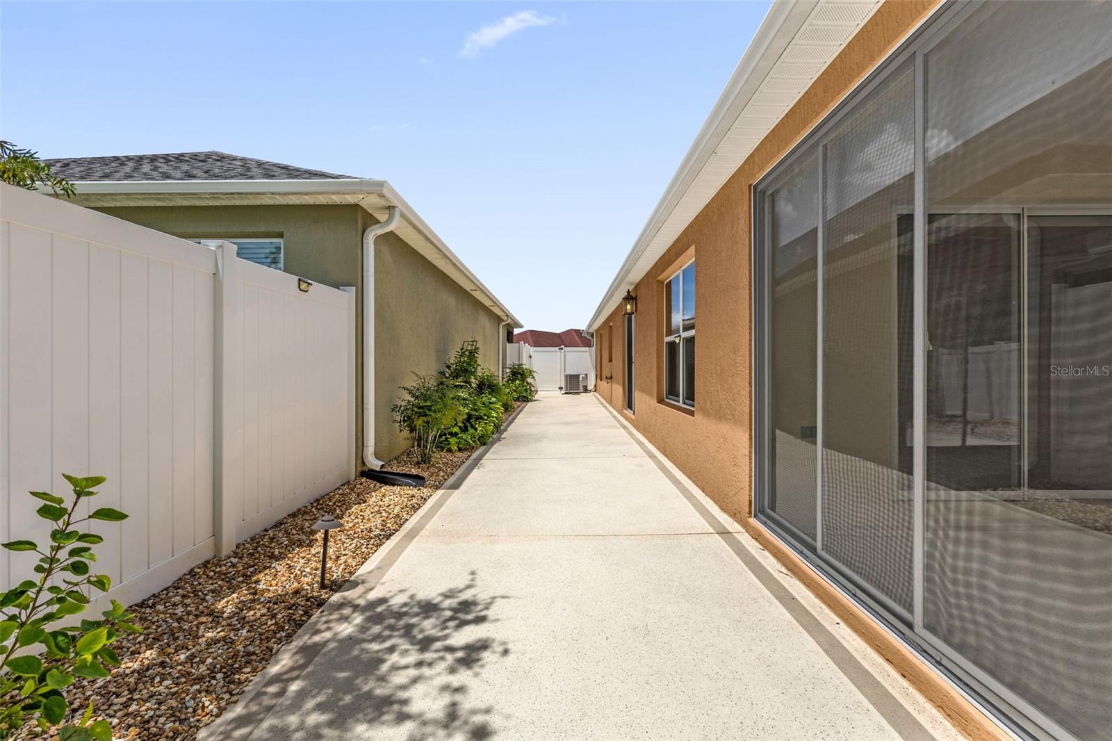 3369 Overland Ter Property Photo 34