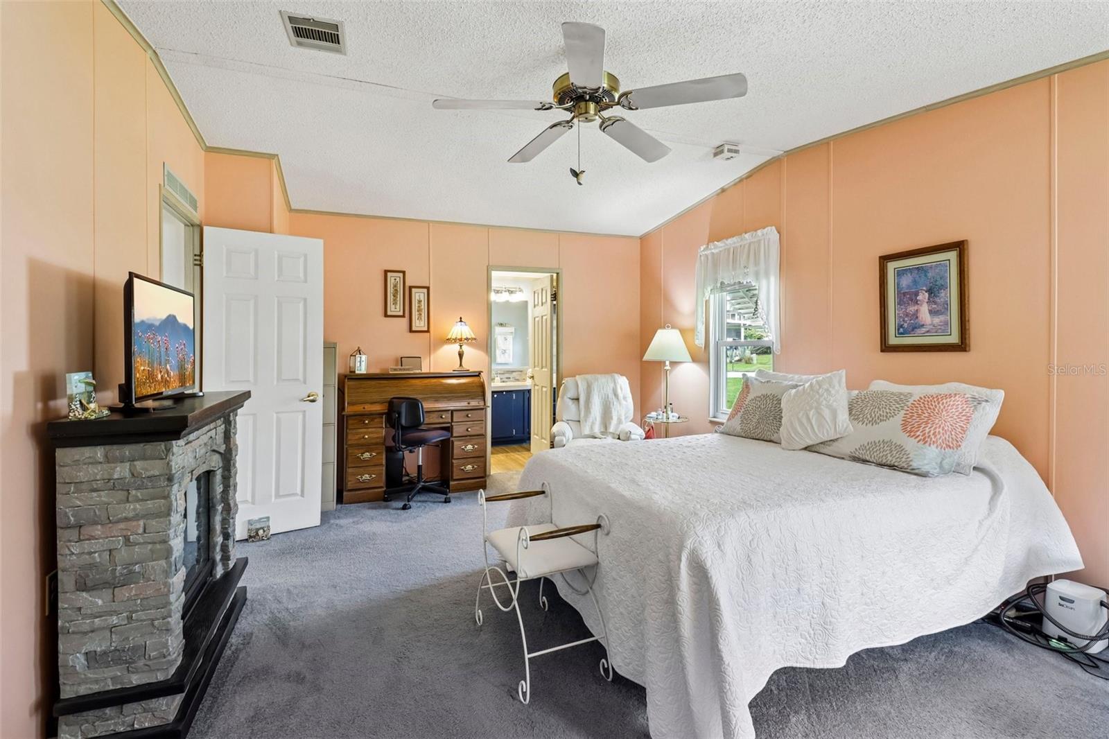 25120 Clifford Hl Property Photo 18