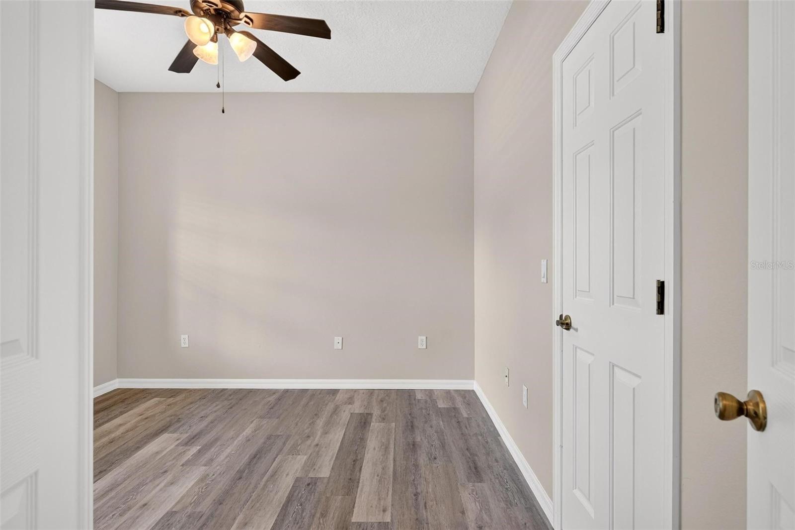 3626 Oak Brook Ln Property Photo 26