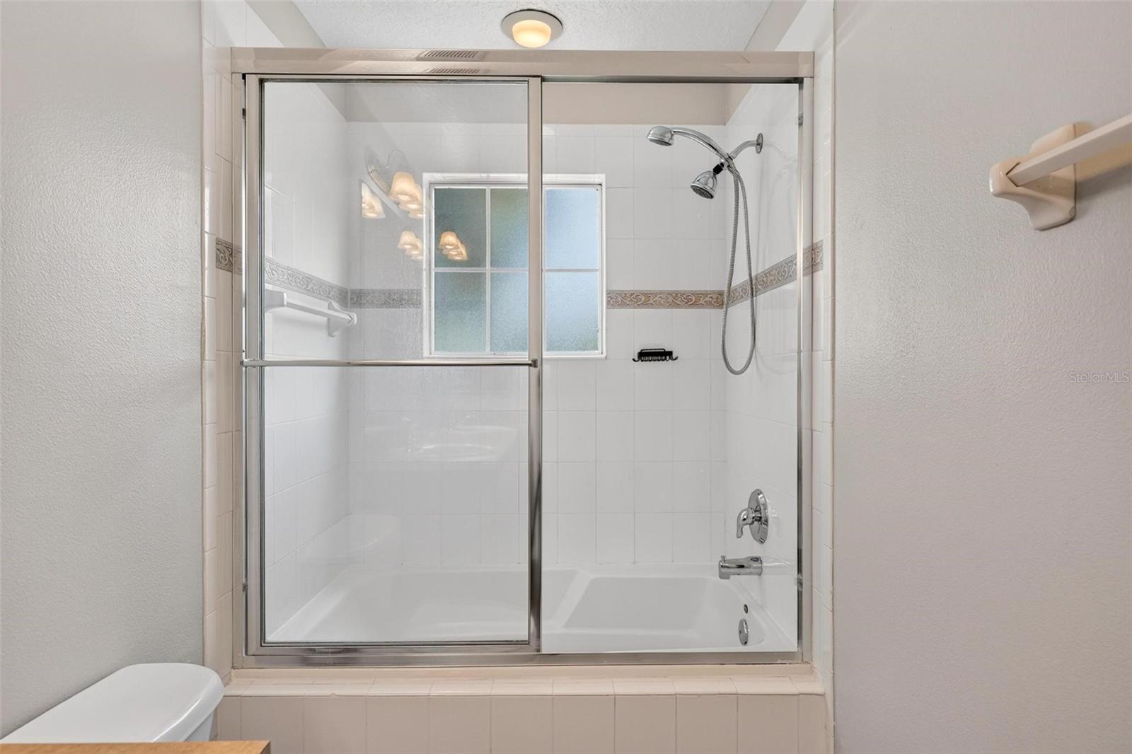 3626 Oak Brook Ln Property Photo 41