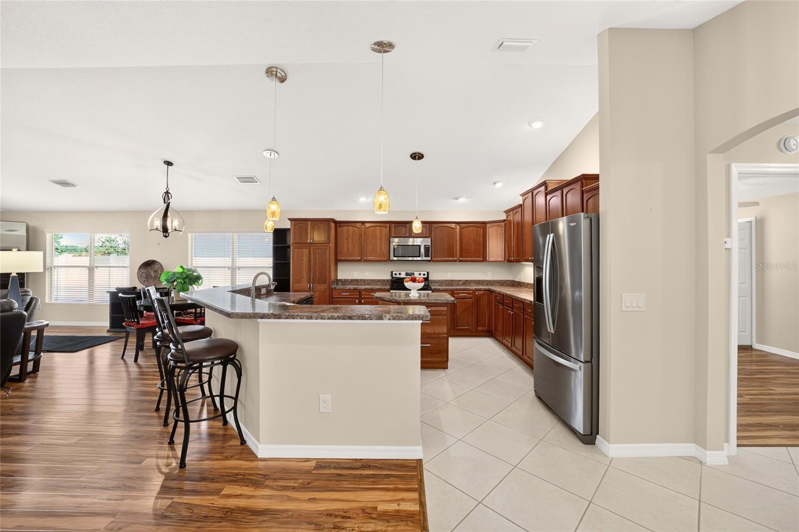 628 Bermudez Ct Property Photo 34