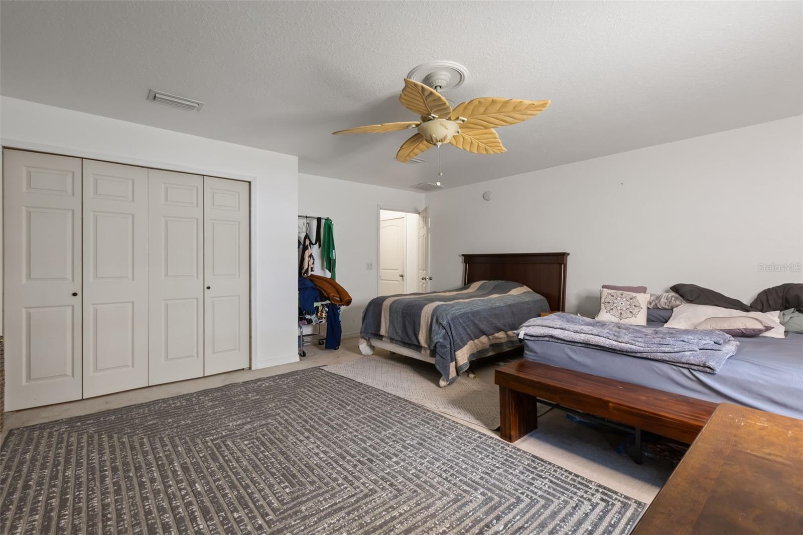 639 Marion Oaks Trl Property Photo 28