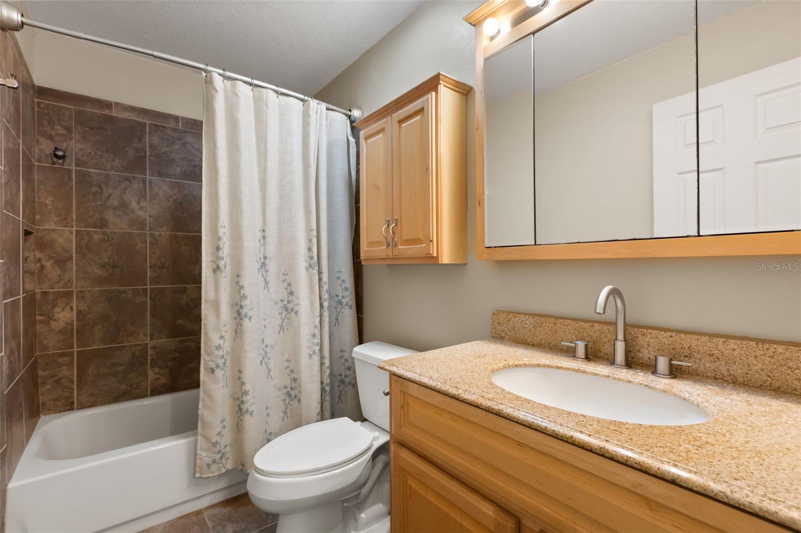 639 Marion Oaks Trl Property Photo 29