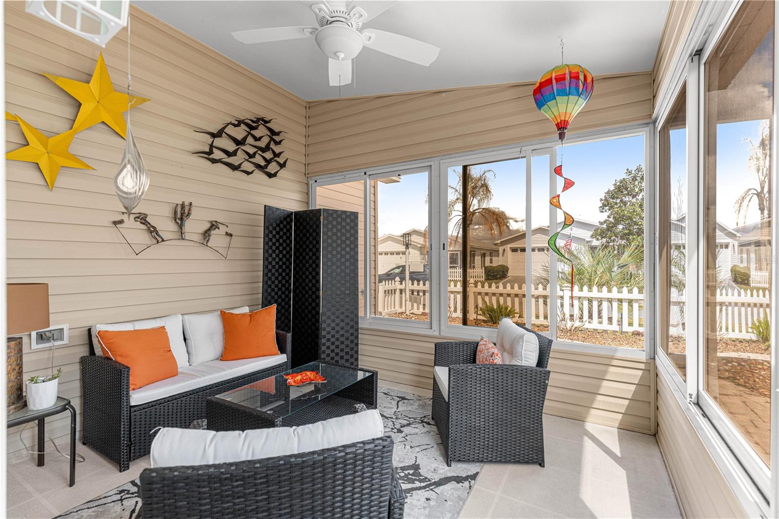 1660 Orr Ter Property Photo 4
